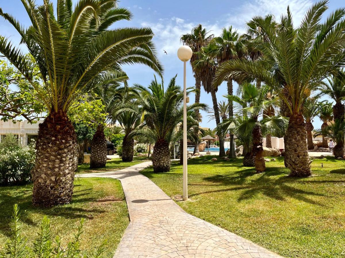 Apartamentos Moguima Roquetas de Mar Exterior foto